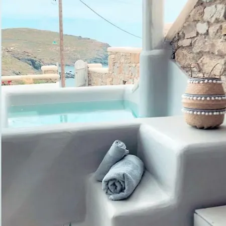 Sea View & Suites-merchia Bay *