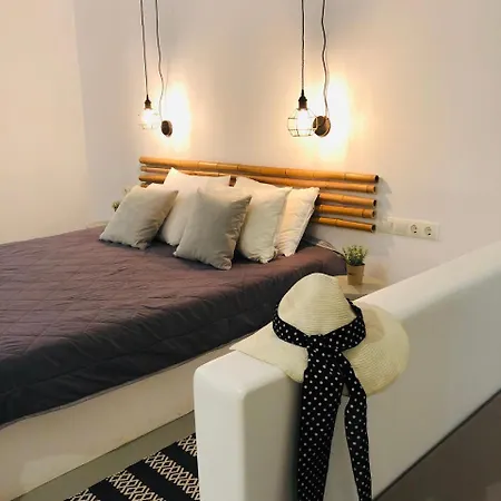 Sea View & Suites-merchia Bay Villa Merchia Beach